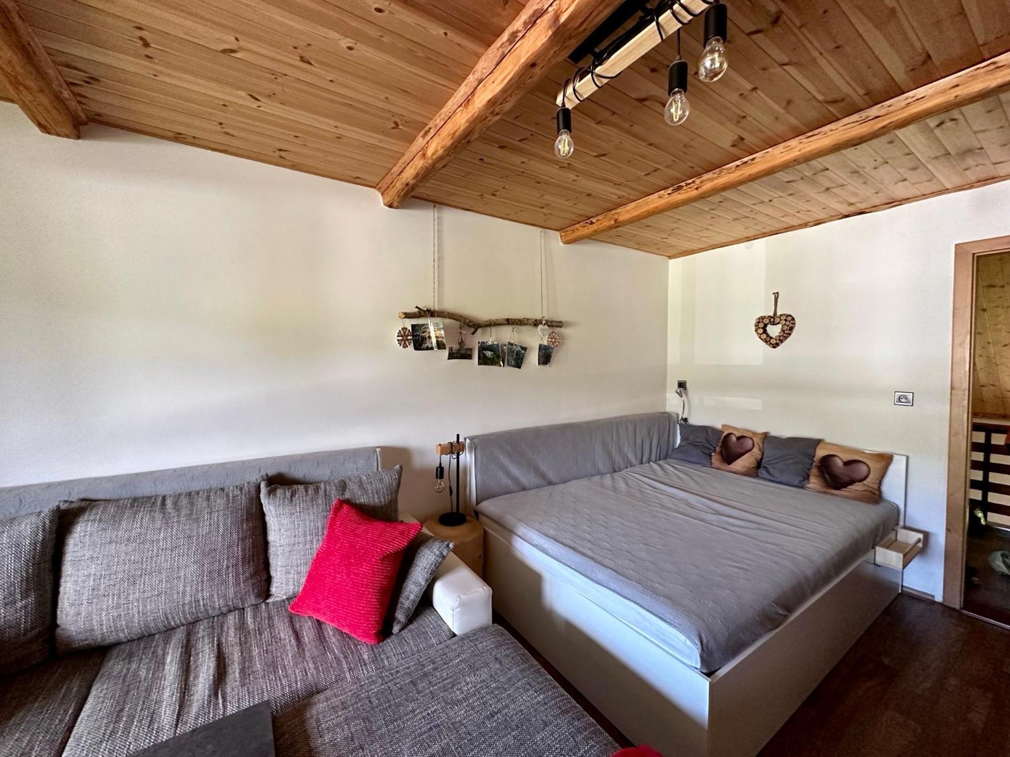 Apartmán s výhledem na Jezerní stěnu Železná Ruda Esterno foto